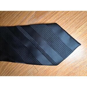 Donald Trump Signature Collection Silk Tie Black Striped